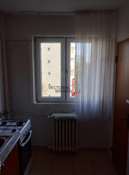 Basarabia Diham Apartament 2 camere decomandate, et.7, bl.reabilitat,